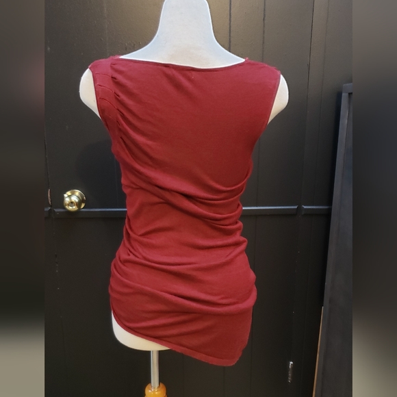 Asymmetrical tank Sz Sm - Picture 2 of 3